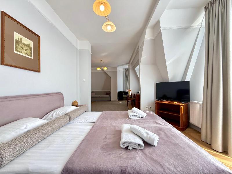 Hotel - Pokoje i Apartamenty Heban - image 8