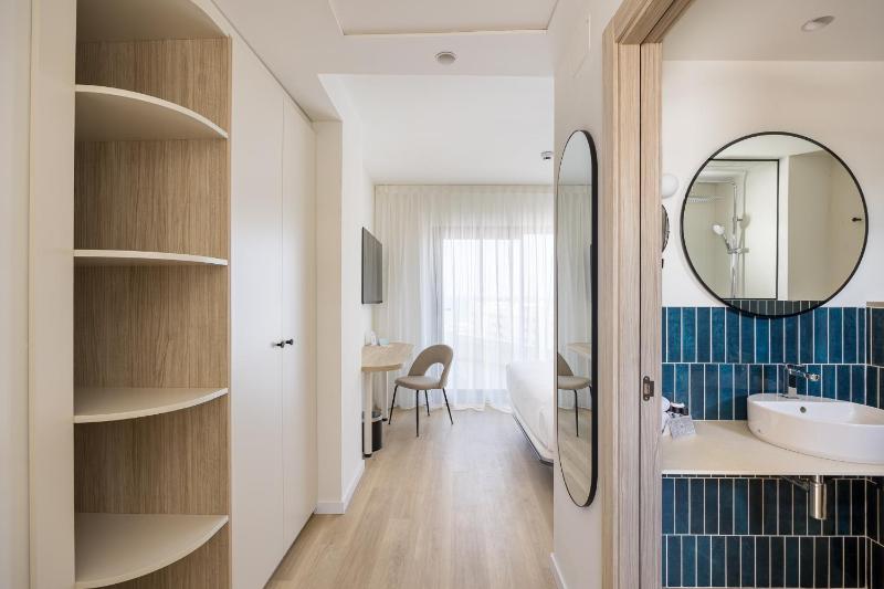 Hotel RH Arena - Todo Incluido - image 22
