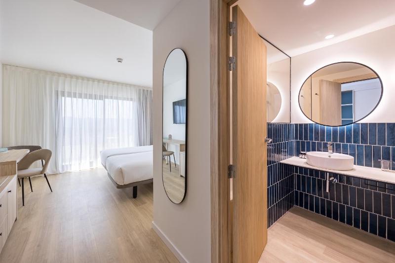 Hotel RH Arena - Todo Incluido - image 27