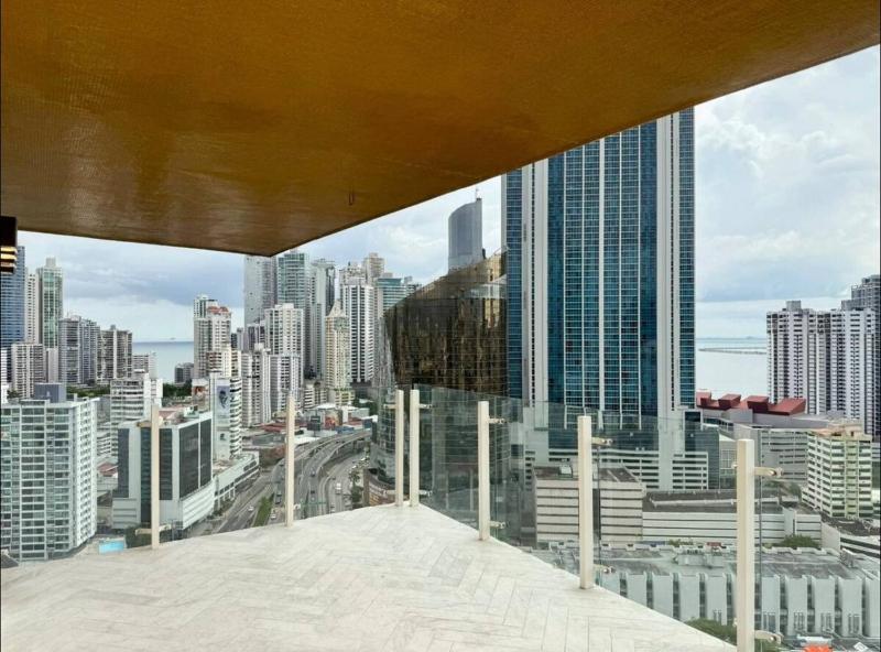 Luxury apartment in the Panam city - image 11