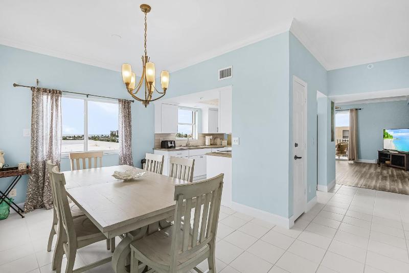 Casa Marina 521 condo - image 24