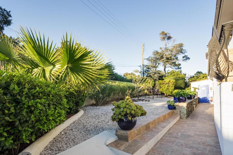 Double Room with Terrace and Garden View image 1