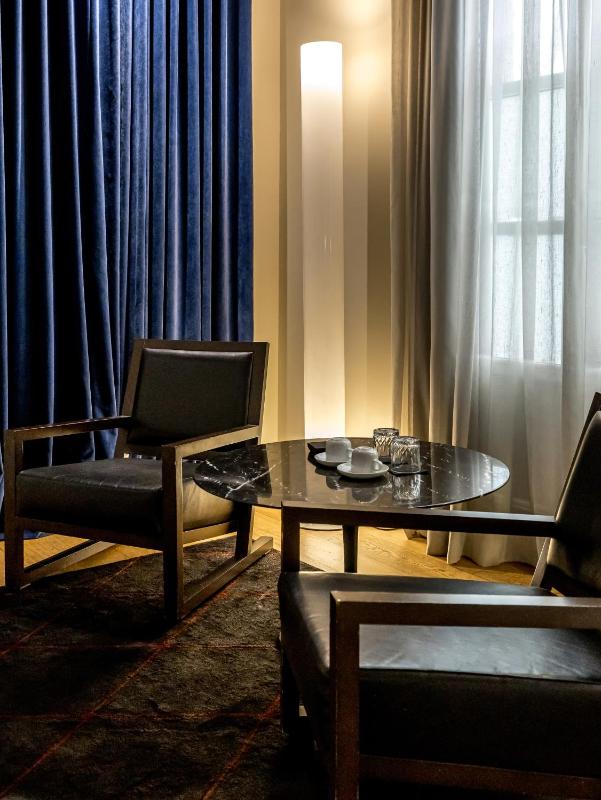 Superior Double or Twin Room (1-2 Adults) image 3