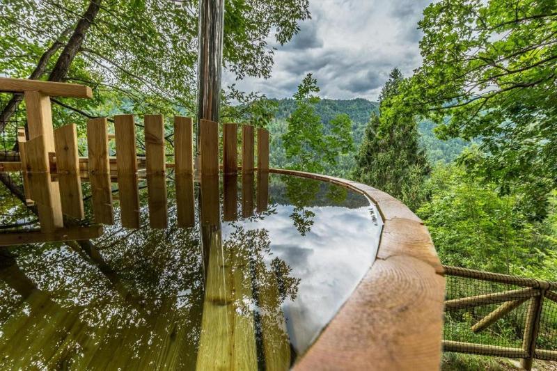 Special Offer - Tree House with Glamping Package image 2