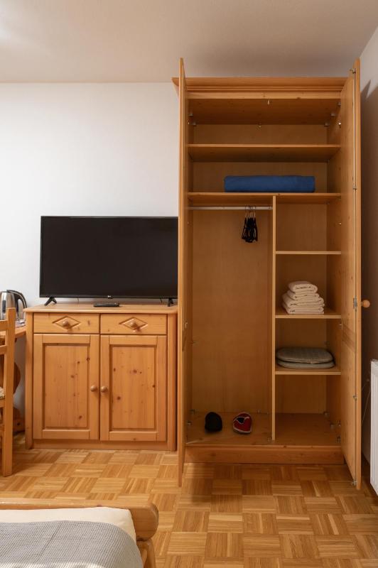 Double Room with Balcony image 1