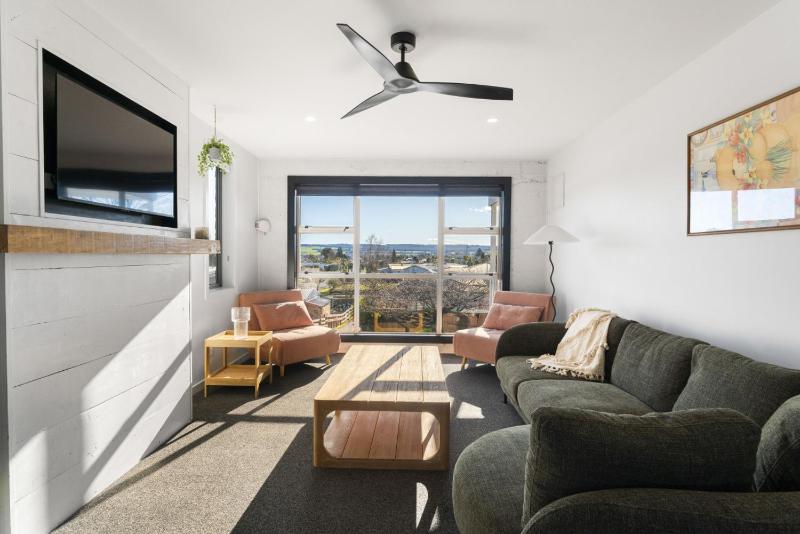 Sunsets and space and family fun - image 9
