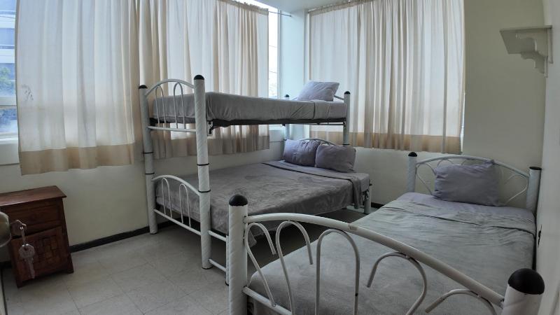 Hostal Ciudad de México - Habitaciones privadas con Wi-Fi en el centro histórico - image 2