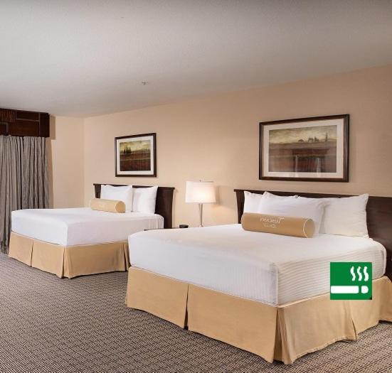Tuscany Suites and Casino Hotel - image 10