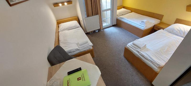 Triple Room image 1