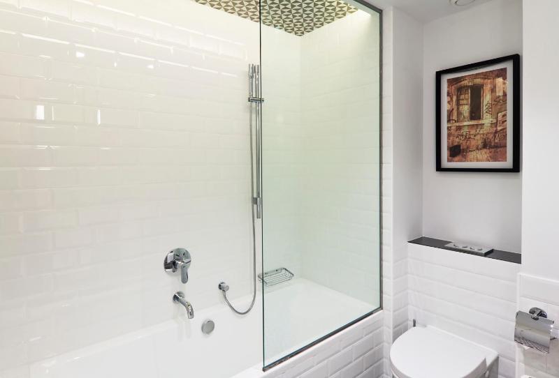 Executive Double or Twin Room image 2