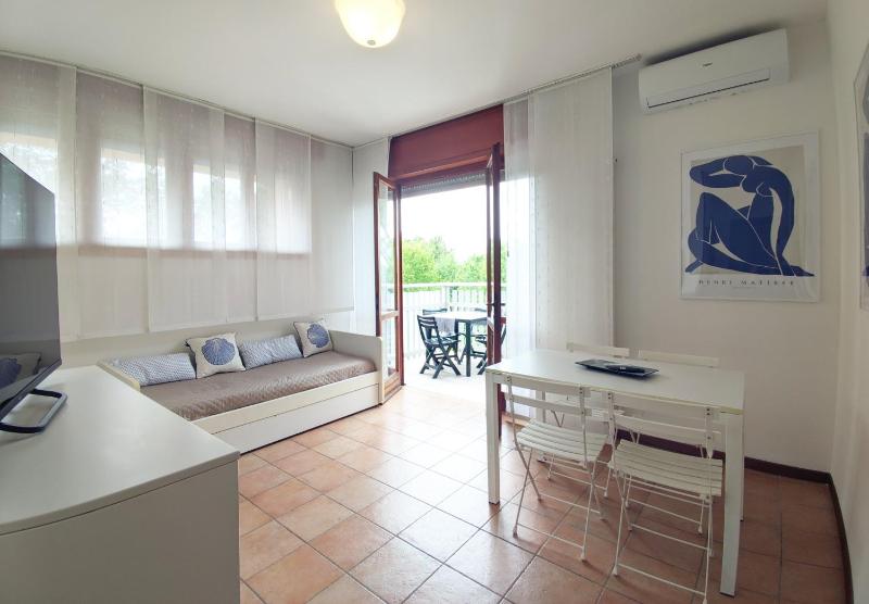 Last Minute Booking - image 11