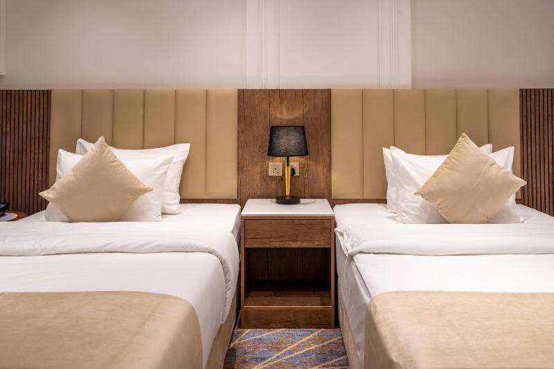 Nars Plus Al Naeem Hotel - image 12