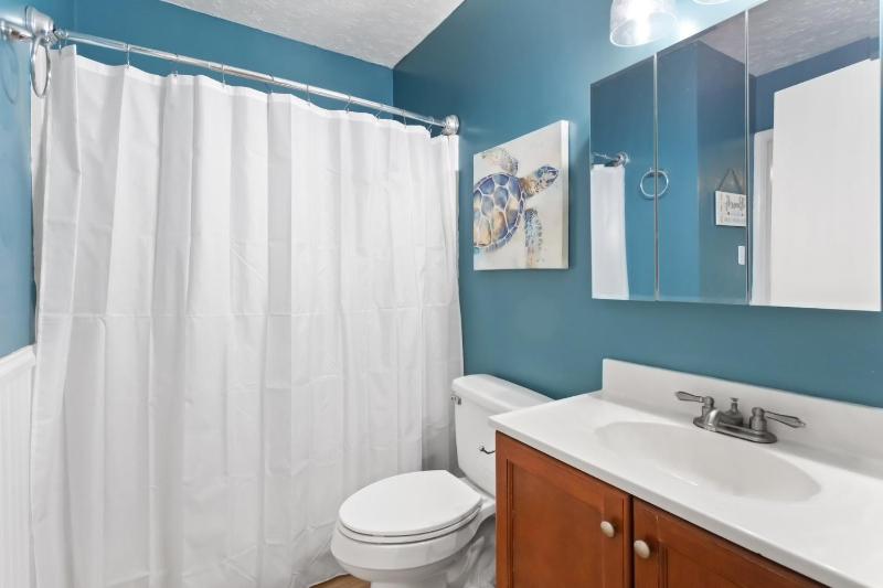 SO5A - Oceanside Bungalow - image 15