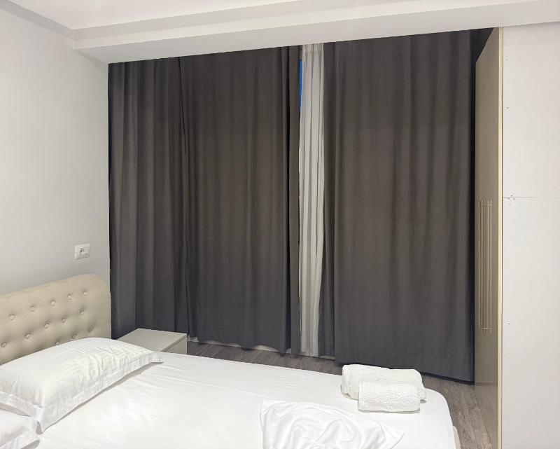 Sol Heart of Tirana Blloku studio - image 6
