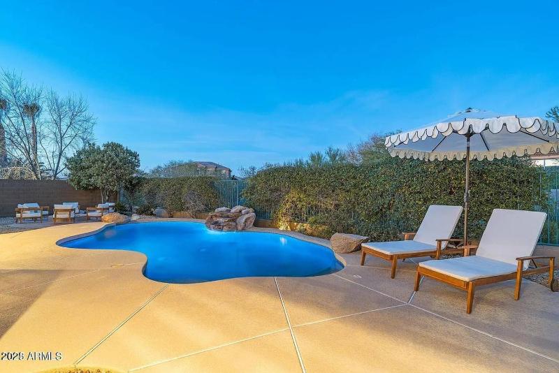 Backyard Zen Scottsdale Style - image 17