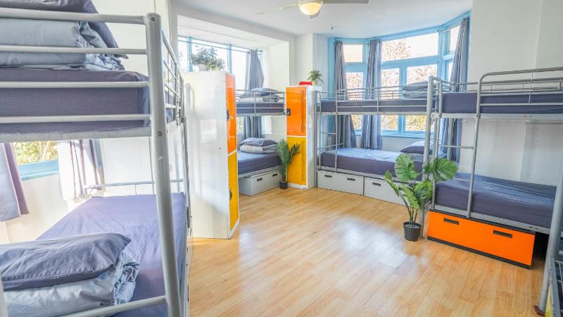 Bed in 10-Bed Mixed Dormitory Room image 4