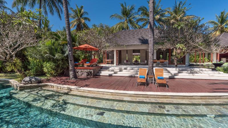 The Anandita Absolute Beach Front villa by Elite Havens - image 1