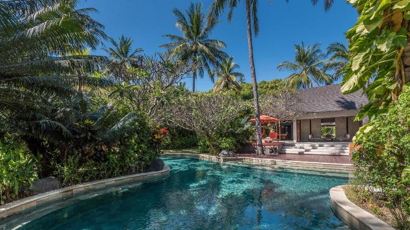 The Anandita Absolute Beach Front villa by Elite Havens - image 32