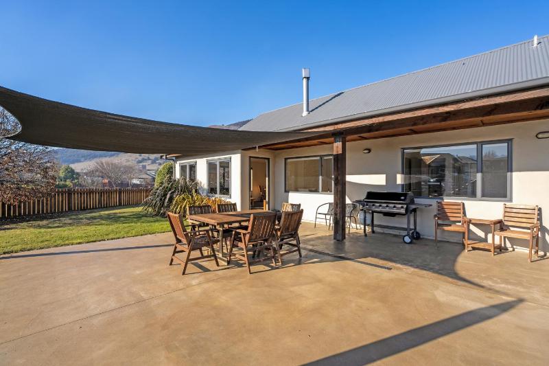 Vista Vale - Wanaka Holiday Home - image 17
