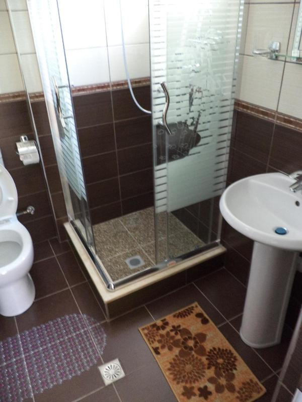 Triple Room with Balcony and Sea View image 1