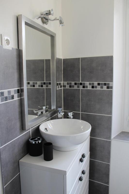 Double Room image 4