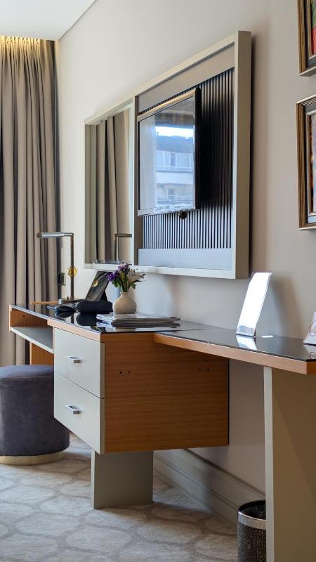 Standard Twin Room image 2