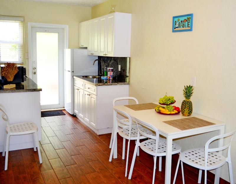 Ocean Drive Villas - image 8