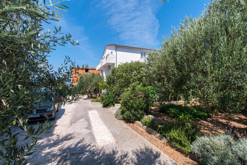 Apartment Mila - image 45