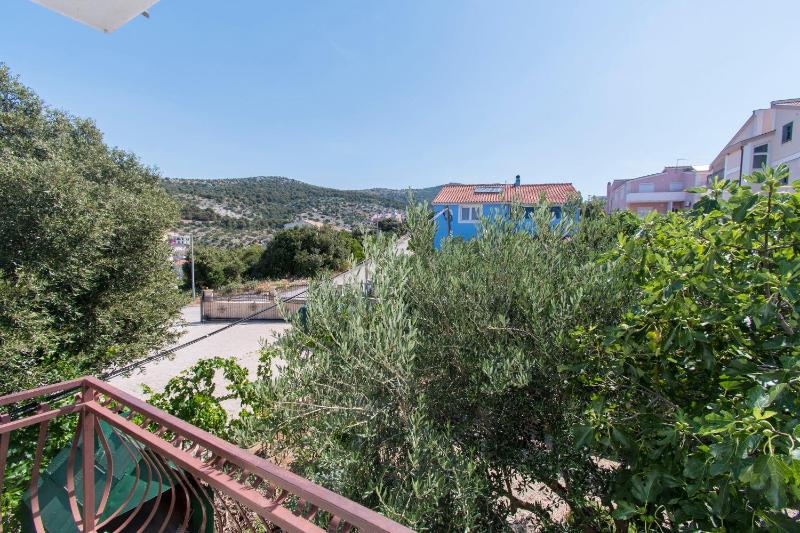 Apartment Mila - image 10