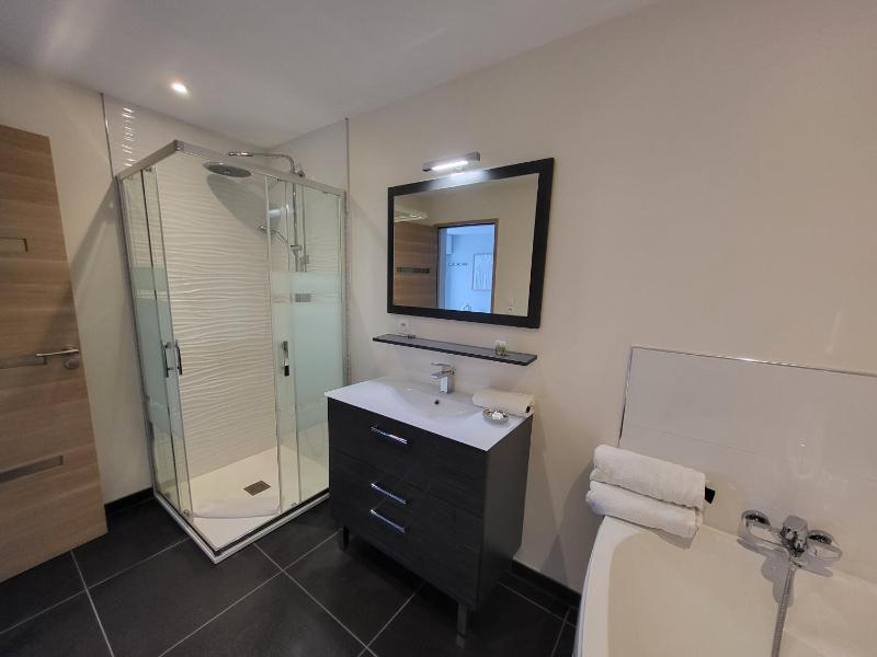 Superior Double Room image 3