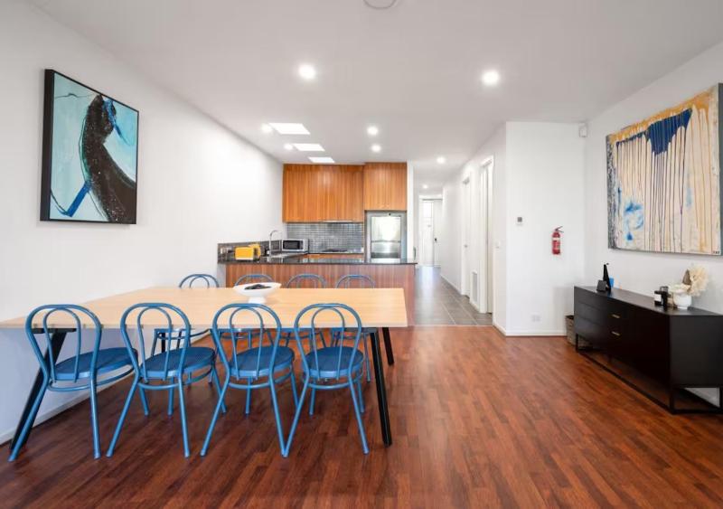 Butlers Place - image 5