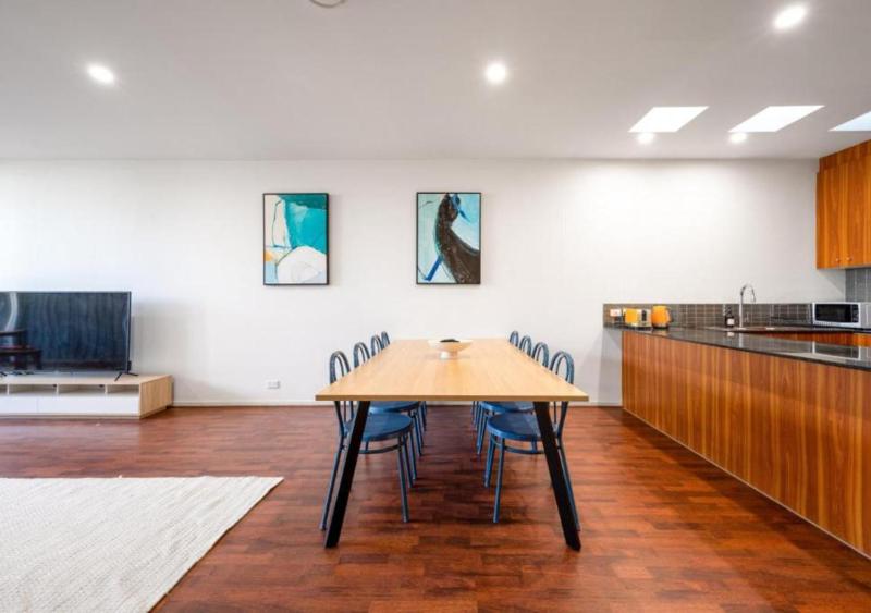 Butlers Place - image 12