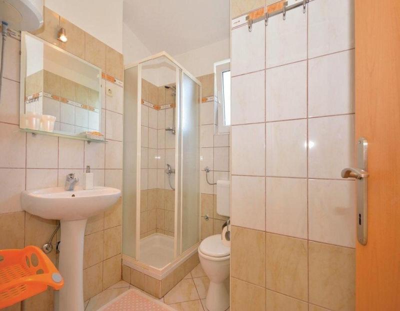 Apartment Mare - image 8
