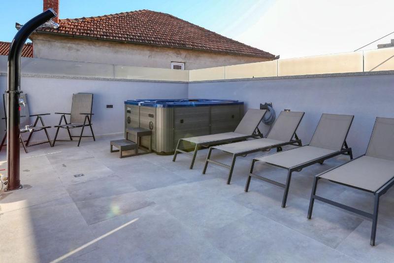 Apartment Viktor - image 16