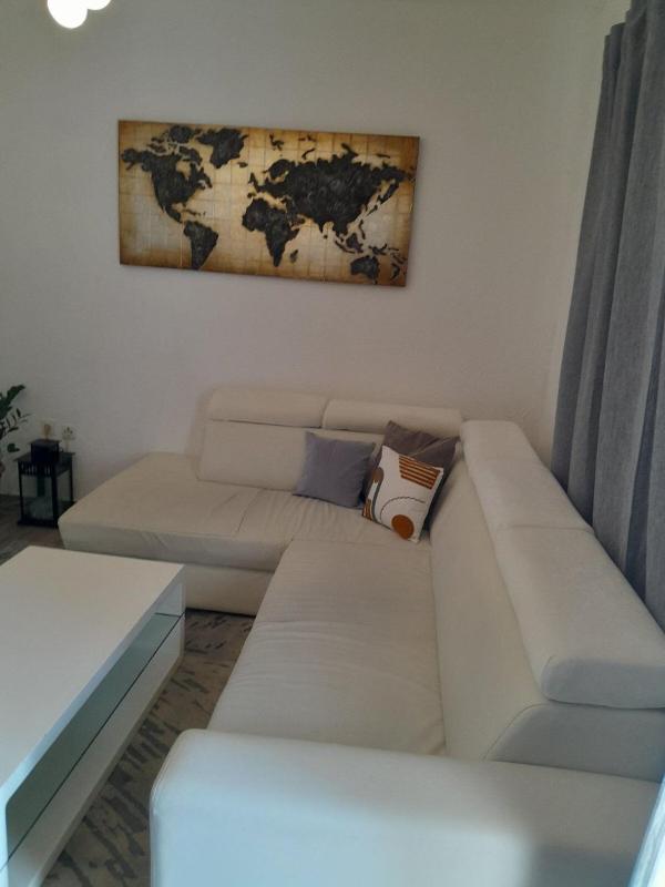 Apartments Roza - image 9