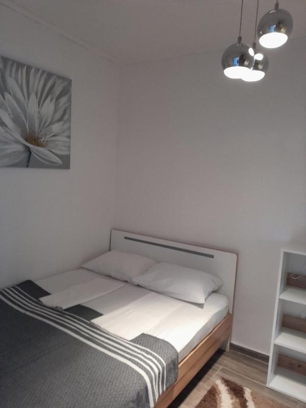 Apartments Roza - image 23