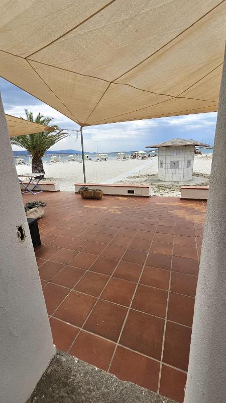 Double or Twin Room with Sea View image 3