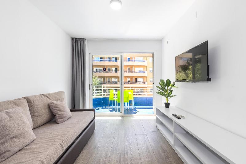 Rentalmar Zahara family suites - image 20