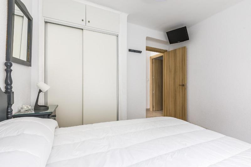 A&N Torre del Mar Lighthouse Beach Apartment Terrace - image 15