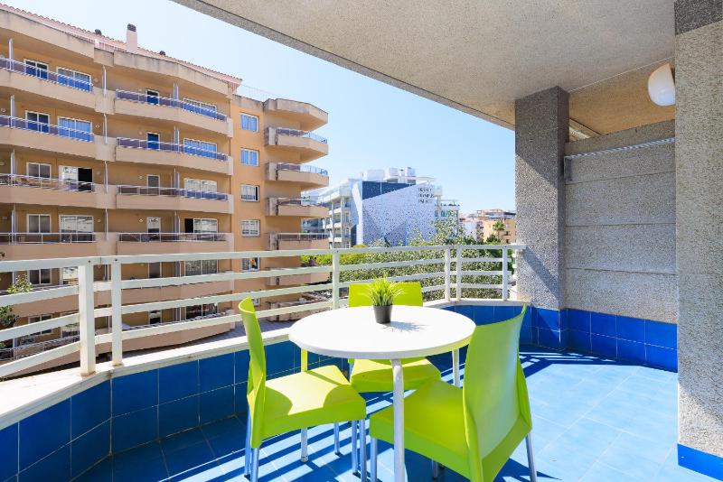 Rentalmar Zahara family suites - image 23