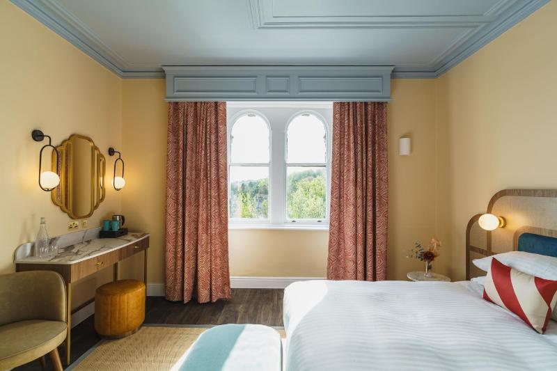 Front facing Double or Twin Room  image 3