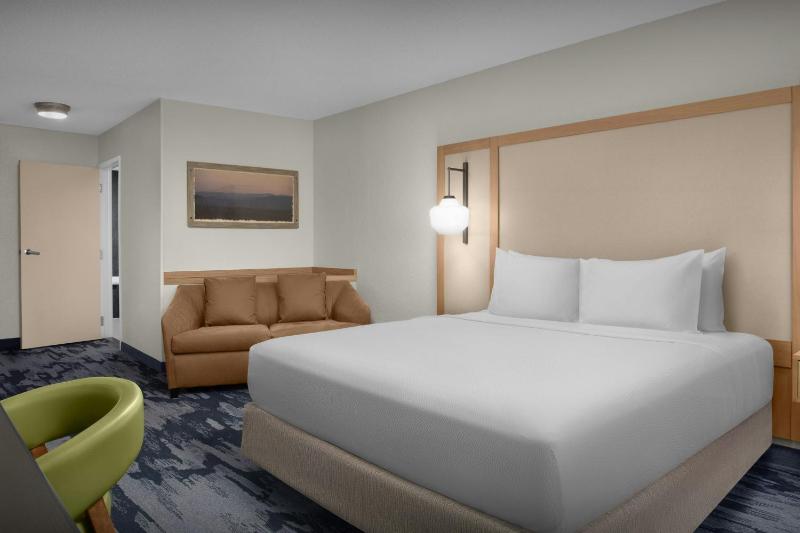 Fairfield Inn & Suites by Marriott Sarasota Lakewood Ranch - image 18