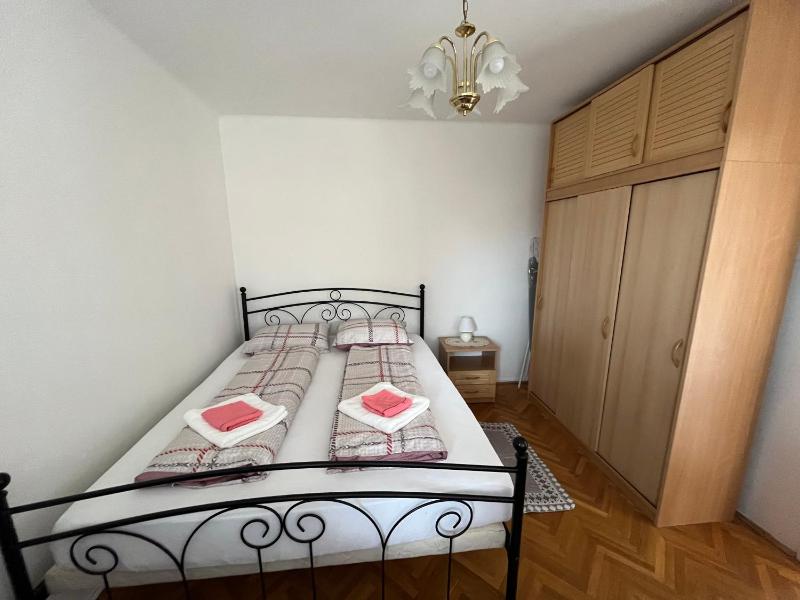 Magdaléna Apartman - image 13