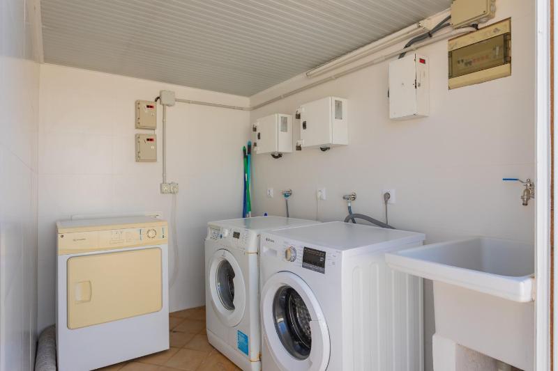 One-Bedroom Apartment with Balcony or Terrace (2 - 4 Adults) image 2