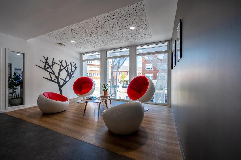 Nemea Appart Hotel Coliseum Amiens Centre - image 9