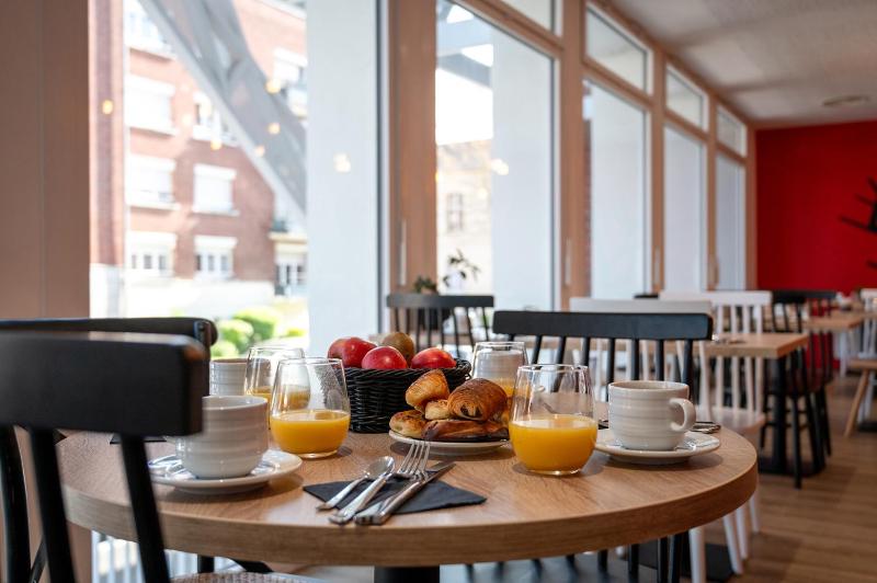 Nemea Appart Hotel Coliseum Amiens Centre - image 30