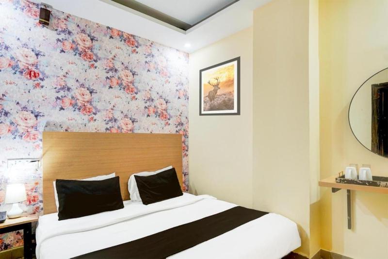 Hotel Elite rooms & Banquet - image 2