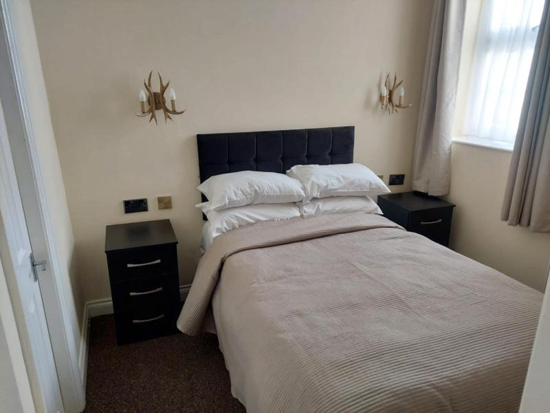 Edenfield Lodge - image 3