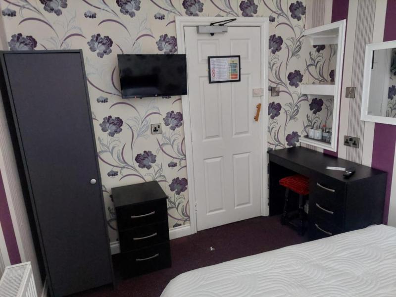 Edenfield Lodge - image 21
