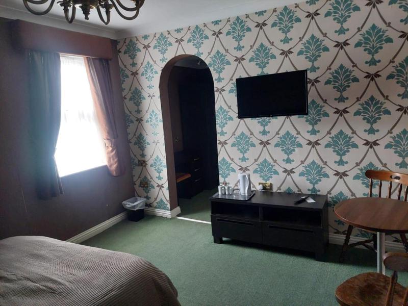 Edenfield Lodge - image 22